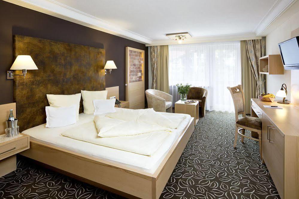 Hotel "Zum Ritter" 탄하임 외부 사진